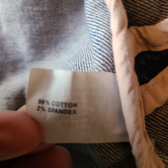 Unusual style cropped denim jacket - Picture 9 of 10